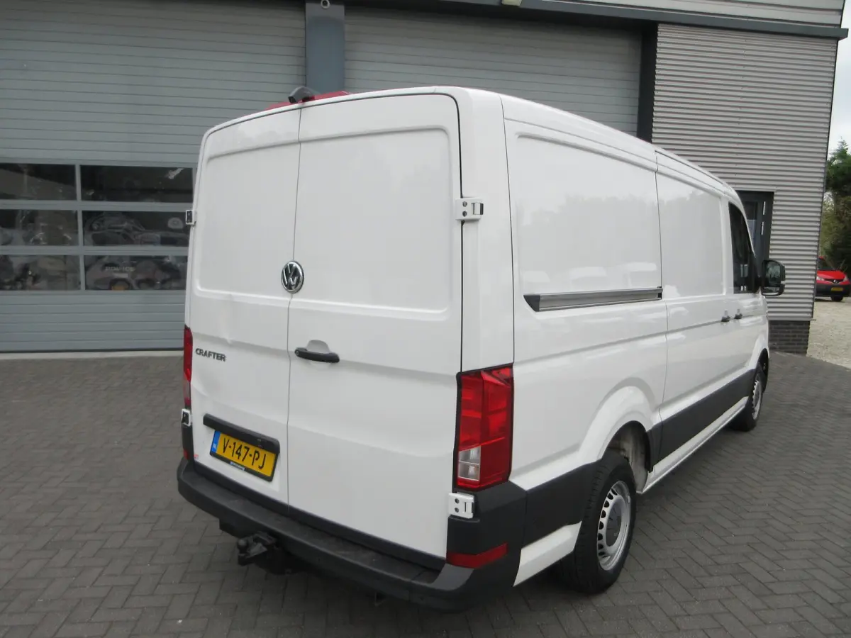 35 2.0 TDI ,euro 6 ,automaat, camera ,navigatie, L3H2 (L2H1) trekhaak