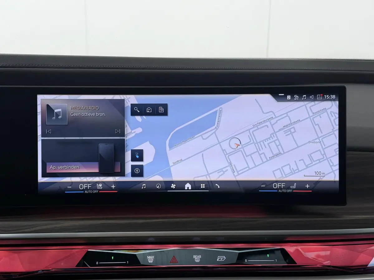 xDrive60 106 kWh | Bowers & Wilkins | Trekhaak | Massage voorstoelen | Connoisseur Pack | Driving Assistant Professional |  Gelaagd glas | panoramadak Sky Lounge