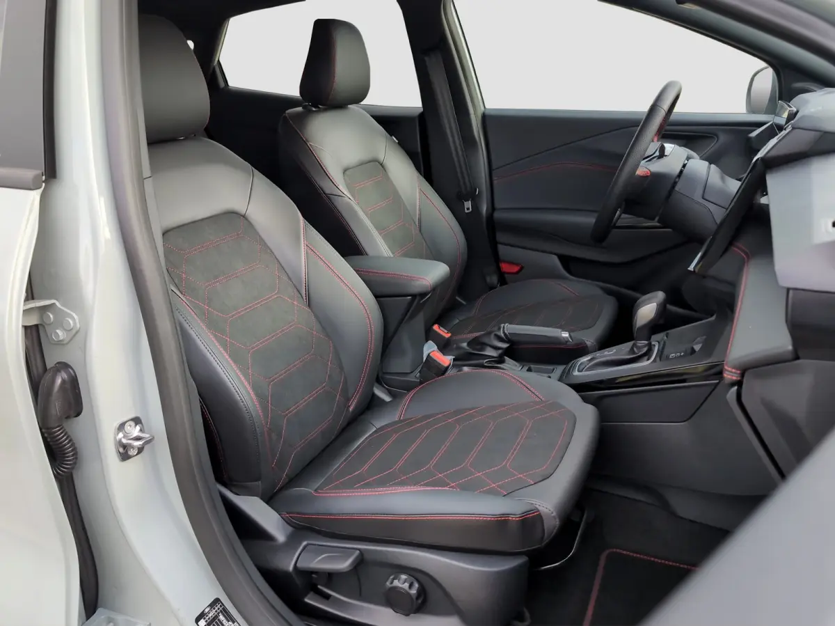 1.0 EcoBoost ST-Line X | Achteruitrijcamera | Bang & Olufsen Sound System | Bestuurdersstoel in hoogte verstelbaar