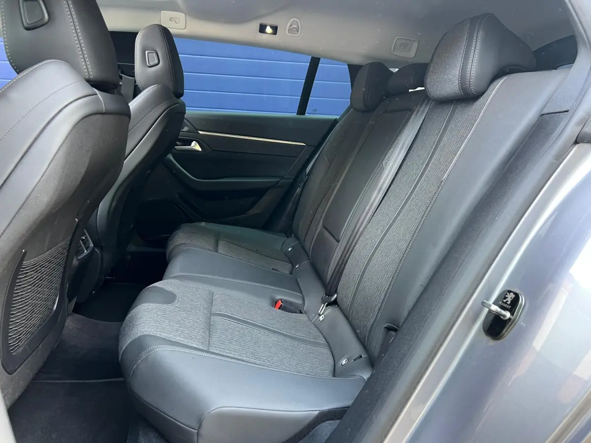 1.6 HYbrid PHEV Allure l Pano l ACC l