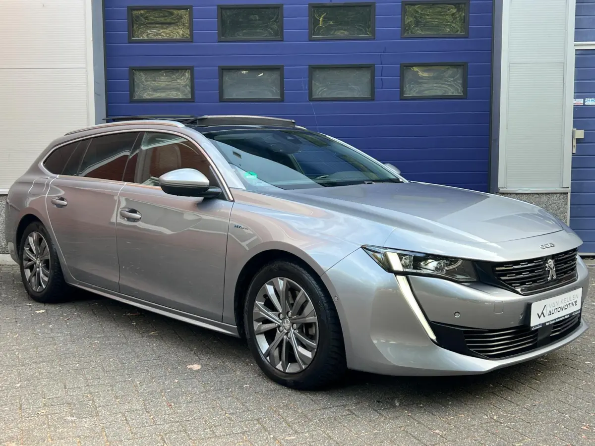 1.6 HYbrid PHEV Allure l Pano l ACC l