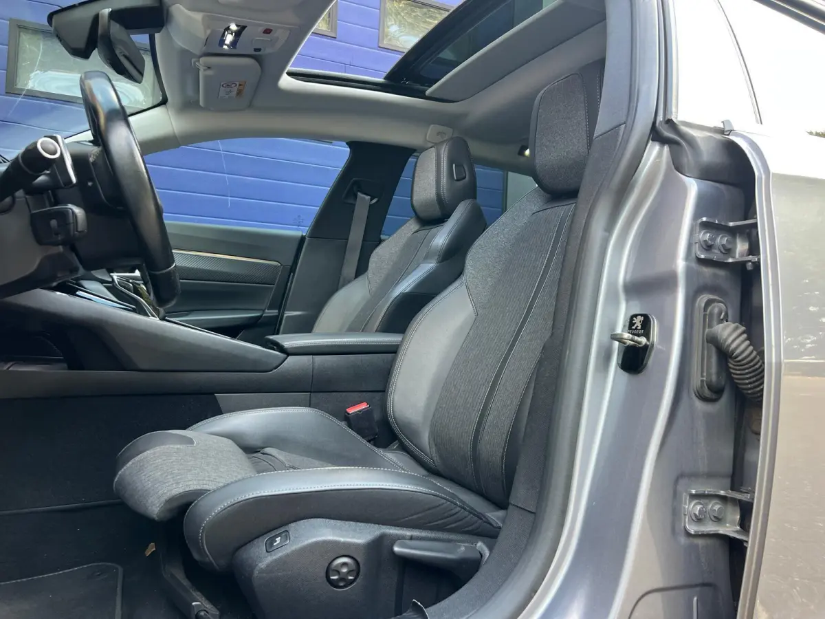 1.6 HYbrid PHEV Allure l Pano l ACC l