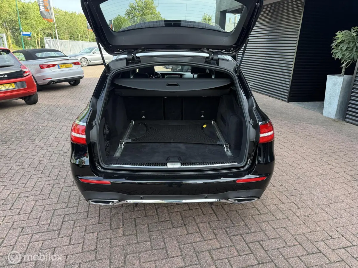 400 d 4Matic Amg burmester Pano Trekh