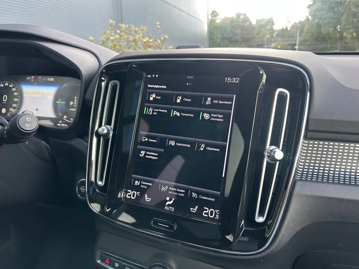 1.5 T4 R-Design | Pano | SoH 99% | 360 camera | Harman/Kardon | Memory | Stoel & stuurverwarming |