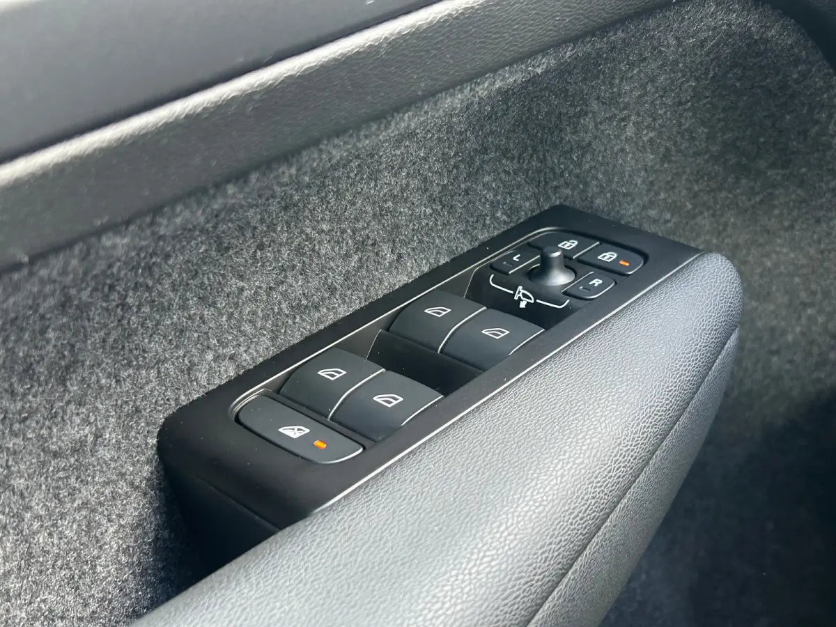 1.5 T4 R-Design | Pano | SoH 99% | 360 camera | Harman/Kardon | Memory | Stoel & stuurverwarming |