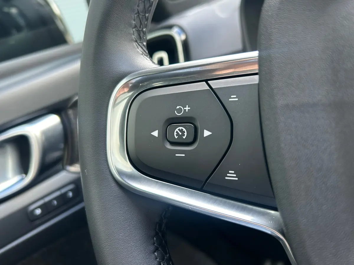 1.5 T4 R-Design | Pano | SoH 99% | 360 camera | Harman/Kardon | Memory | Stoel & stuurverwarming |