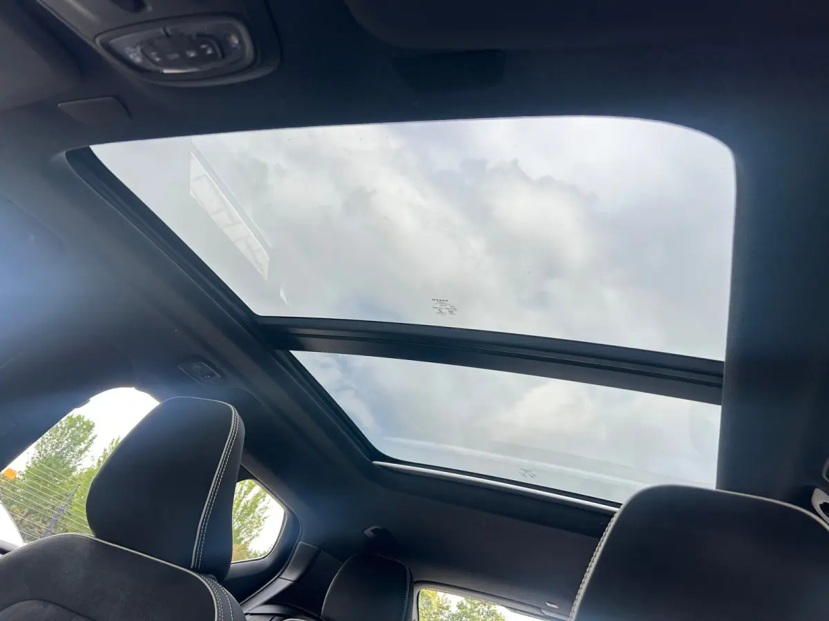 1.5 T4 R-Design | Pano | SoH 99% | 360 camera | Harman/Kardon | Memory | Stoel & stuurverwarming |