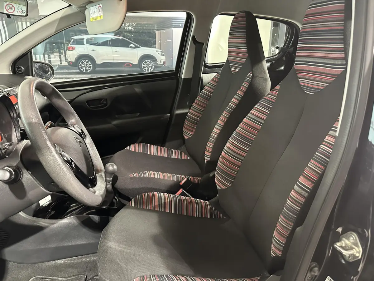 1.0 VTi Feel | Zuinig | Bluetooth | Airco