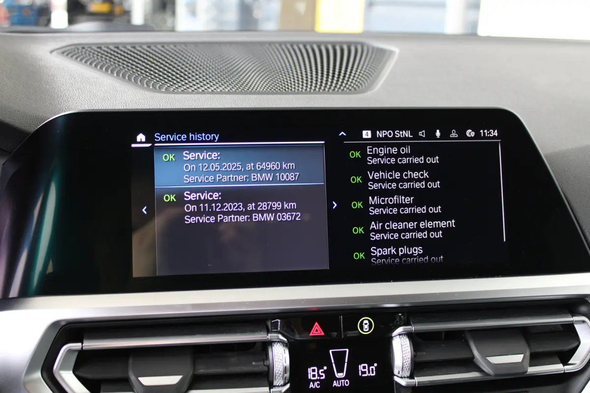 320e Business Edition Plus | SOH 93% | M-sport | Ledere bekleding | Elektrische achterklep | Navigatie |