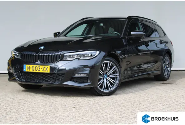 320e Business Edition Plus | SOH 93% | M-sport | Ledere bekleding | Elektrische achterklep | Navigatie |