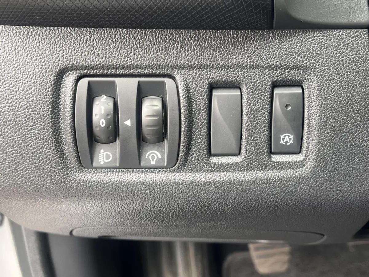 0.9 TCe Intens 5 Deurs Airco Clima Cruise Dealer