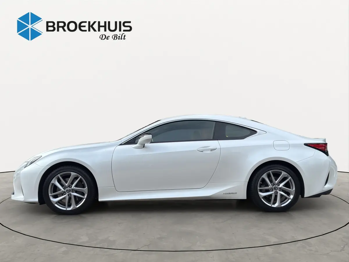 300h | UNIEK! | CRUISE CONTROL |CAMERA | DODE HOEK DETECTIE | STOELVERWARMING | FULL LED