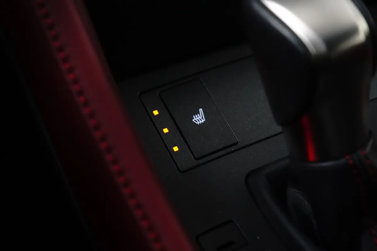300h | UNIEK! | CRUISE CONTROL |CAMERA | DODE HOEK DETECTIE | STOELVERWARMING | FULL LED