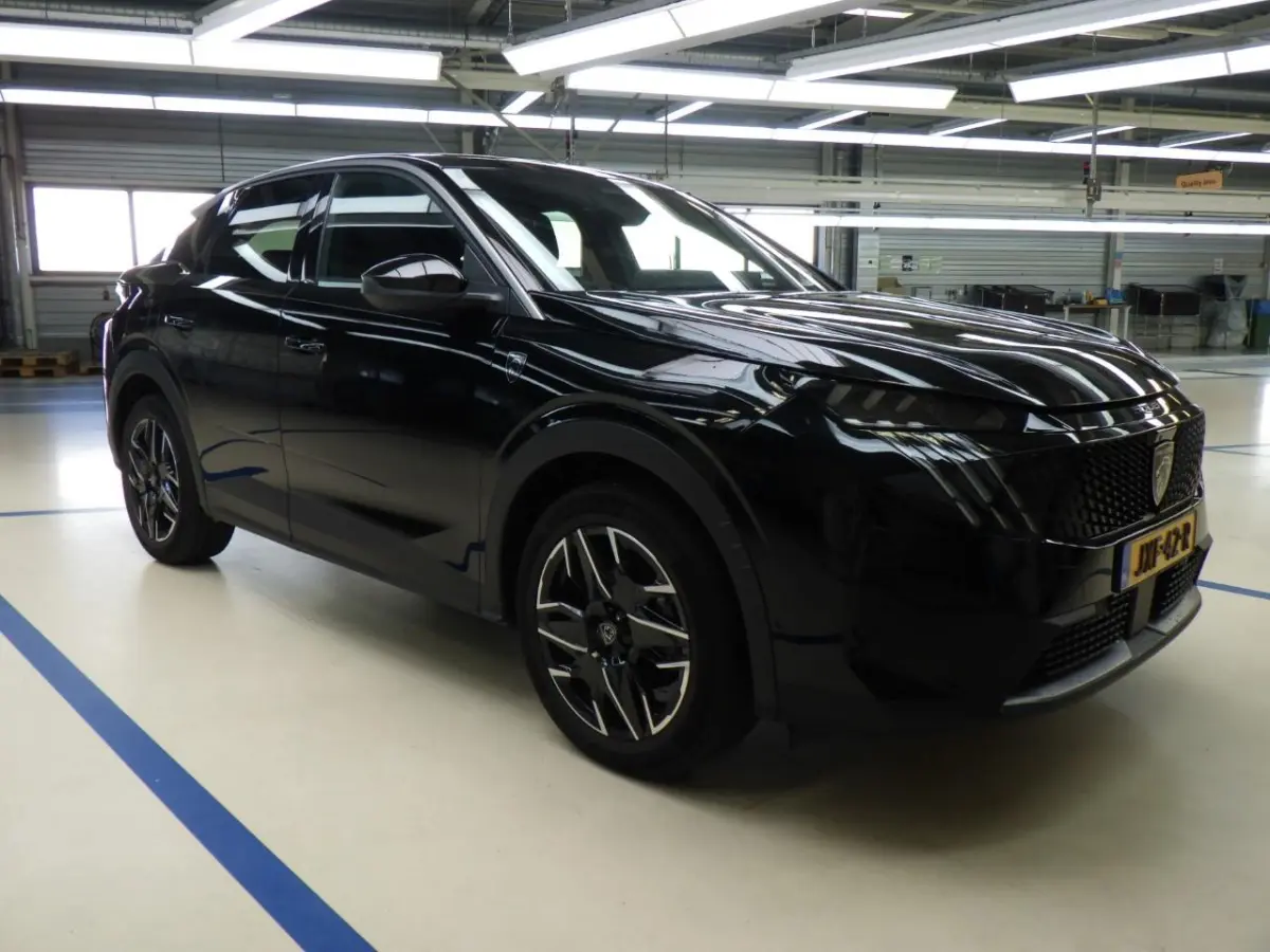 1.2 Hybrid 145 GT | Adap. Cruise C.. | Matrix LED | Camera | St. Verwarming | 19" LMV | Climate C. | KeyLess | PDC V&A | Privacy Glass | Adap. Cruise C.. | Matrix LED | Camera | St. Verwarmi