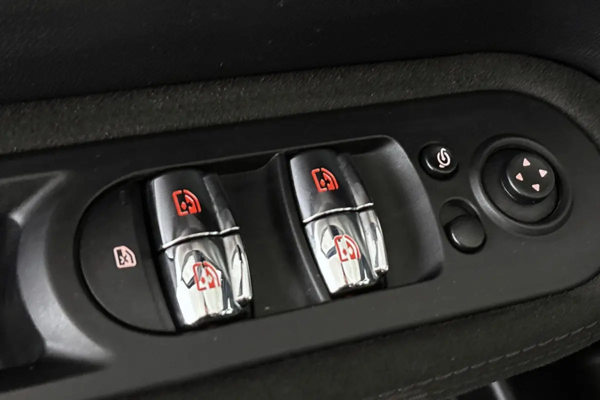 1.5 Cooper ALL4 JCW Pano Stoelverwarming Camera Keyless