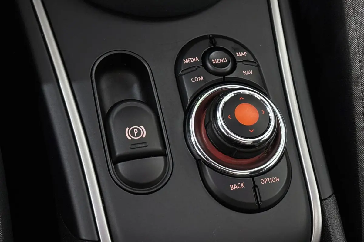 1.5 Cooper ALL4 JCW Pano Stoelverwarming Camera Keyless
