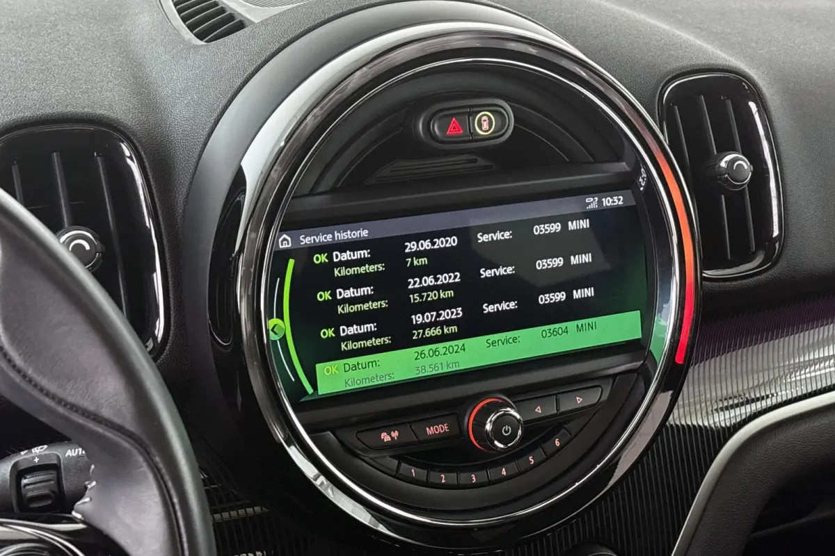 1.5 Cooper ALL4 JCW Pano Stoelverwarming Camera Keyless