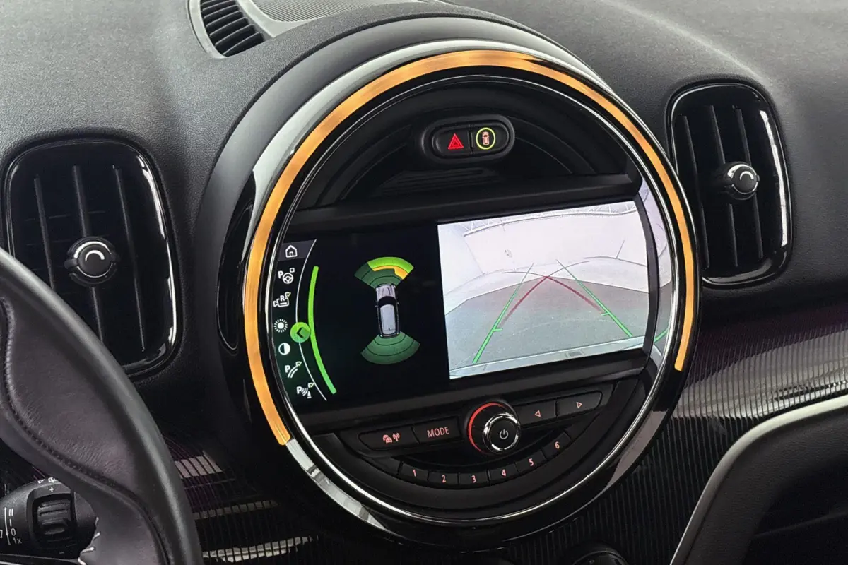 1.5 Cooper ALL4 JCW Pano Stoelverwarming Camera Keyless