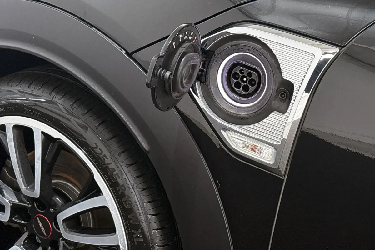 1.5 Cooper ALL4 JCW Pano Stoelverwarming Camera Keyless