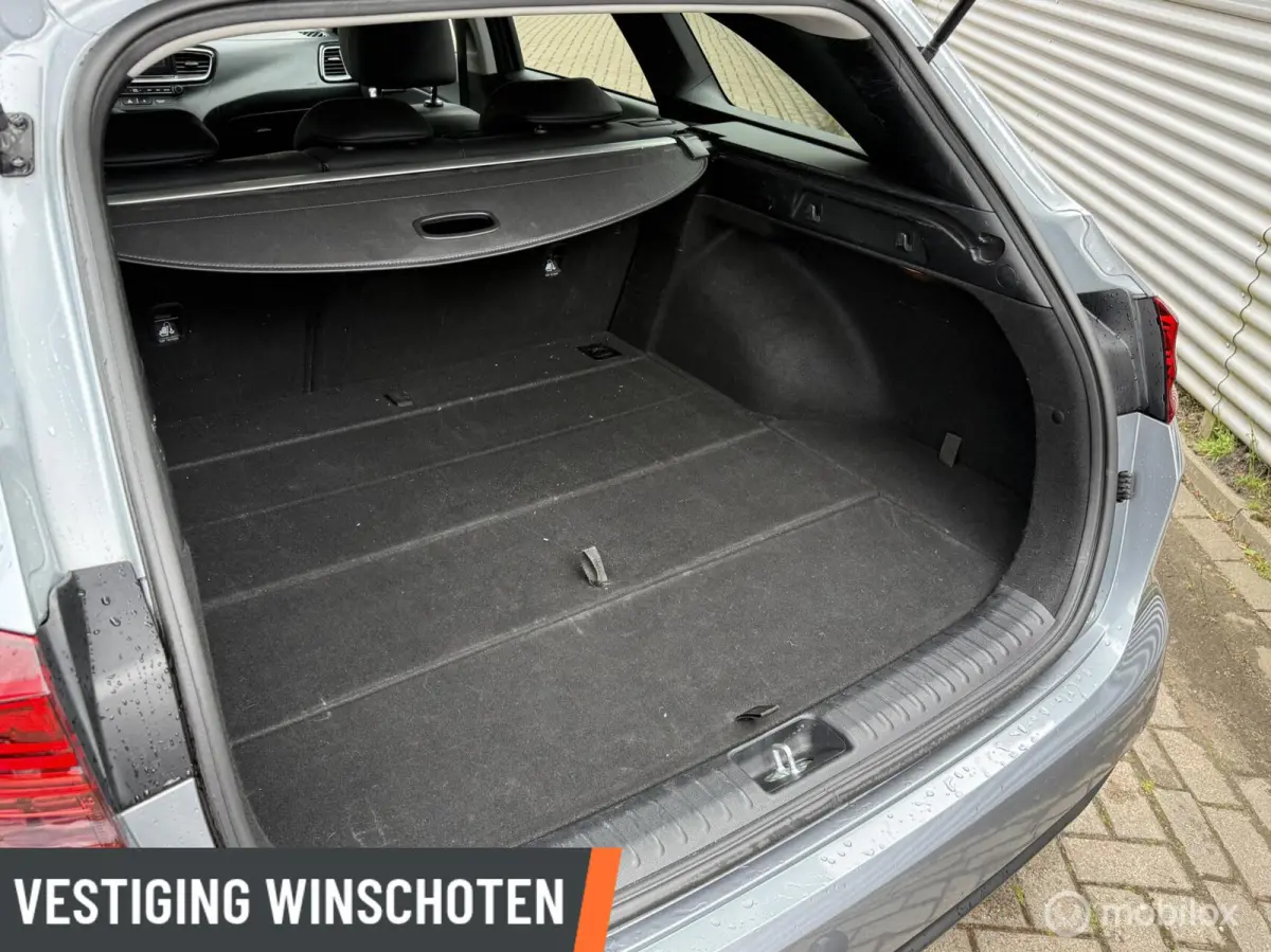 1.0 T-GDi DynamicLine | Stoel/Stuurverwarming | Camera | Clima | Afn. Trekhaak |