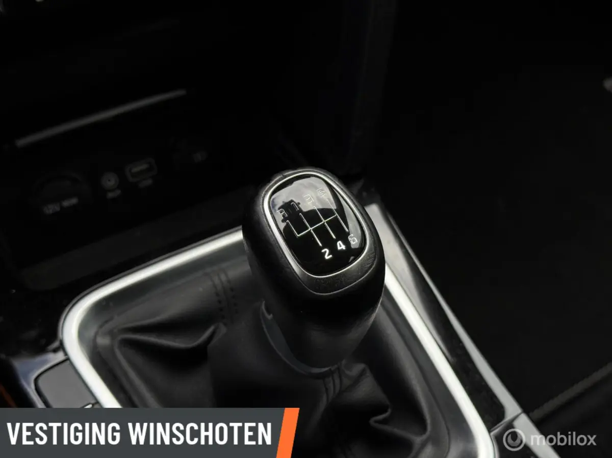 1.0 T-GDi DynamicLine | Stoel/Stuurverwarming | Camera | Clima | Afn. Trekhaak |
