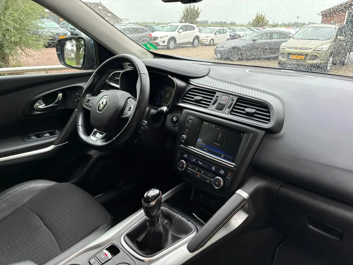 1.2 TCe Intens | Camera + Cruise + Clima Nu € 7.975,-!!!