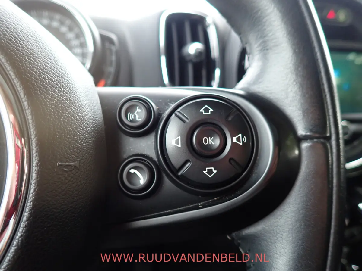 2.0 Cooper S KEYLESS / HEAD-UP / SCHUIF-KANTELDAK / CARPLAY