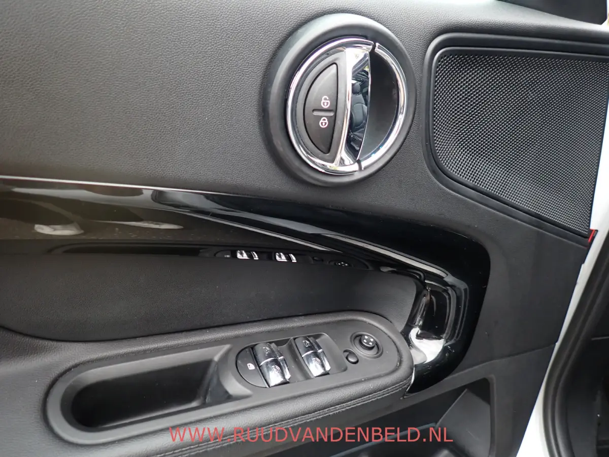 2.0 Cooper S KEYLESS / HEAD-UP / SCHUIF-KANTELDAK / CARPLAY