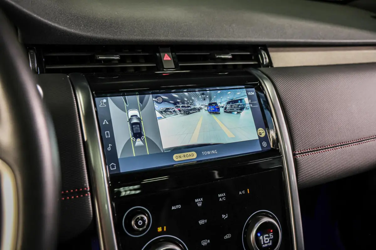 P300e 1.5 R-Dynamic HSE|Pano|Carplay|Trekhaak