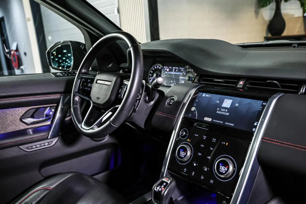 P300e 1.5 R-Dynamic HSE|Pano|Carplay|Trekhaak
