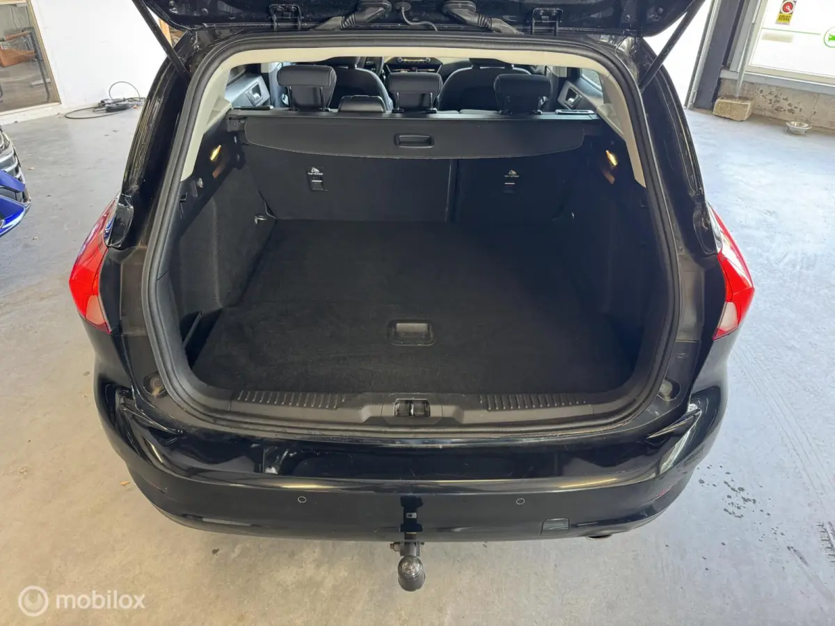 1.0 EcoBoost Trend Edition Business