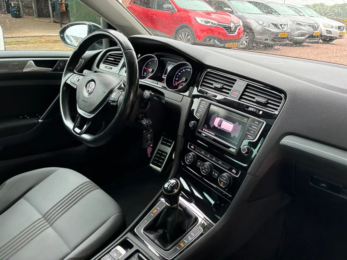 1.6 TDI Allstar| Pano + ACC + Trekhaak Nu € 5.975,-!!!