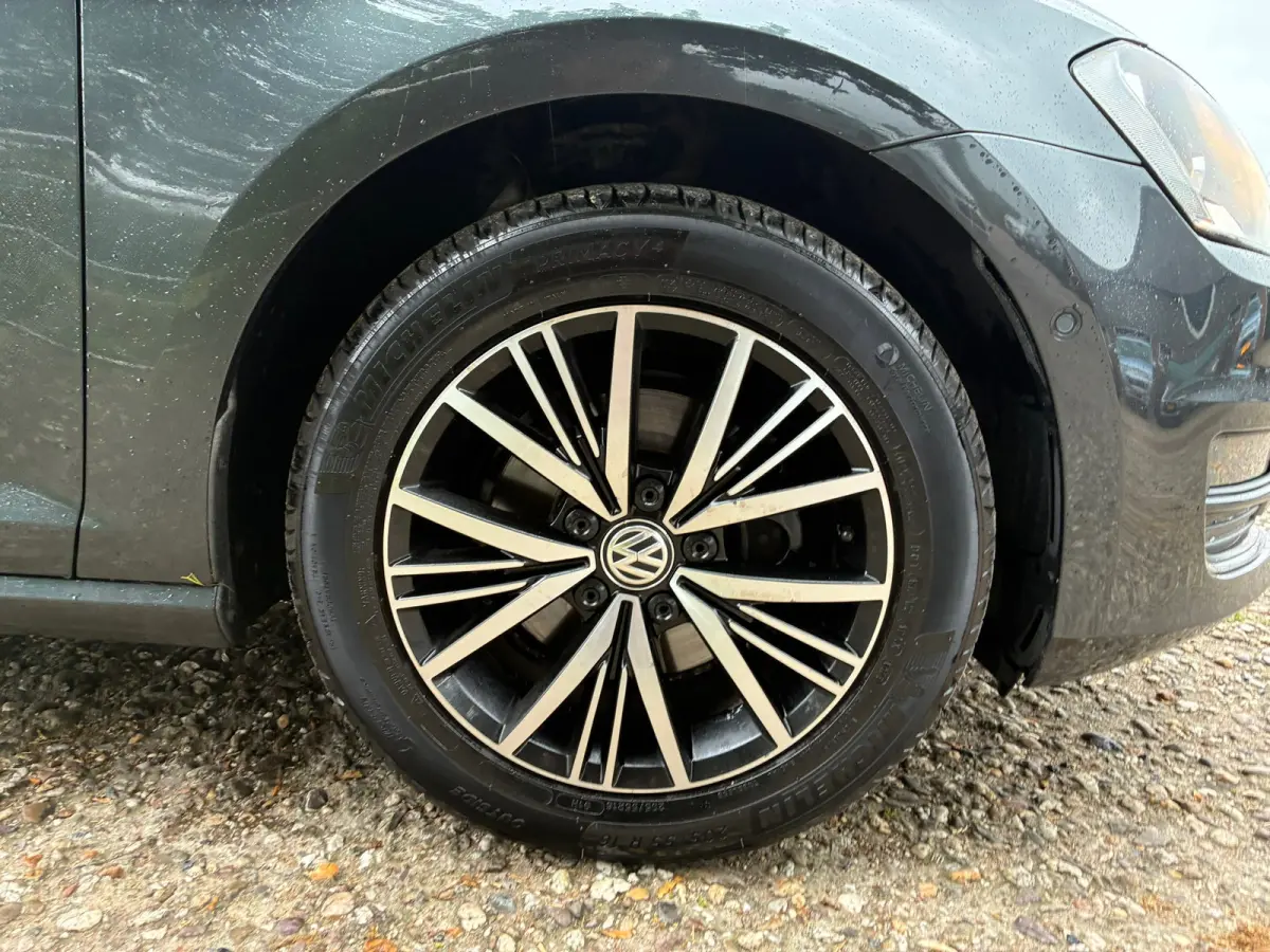 1.6 TDI Allstar| Pano + ACC + Trekhaak Nu € 5.975,-!!!