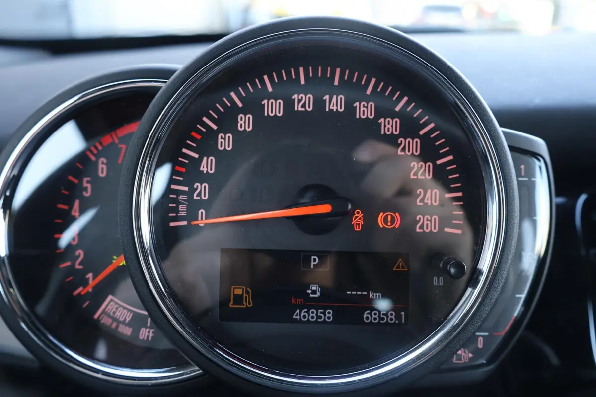 1.5 Cooper Camden Edition 1e Eigenaar | Volledig Onderh | NAP | BTW | Carplay | Navi | Cruise | DAB | Full Led | Start/Stop | Hill-Hold | PDC