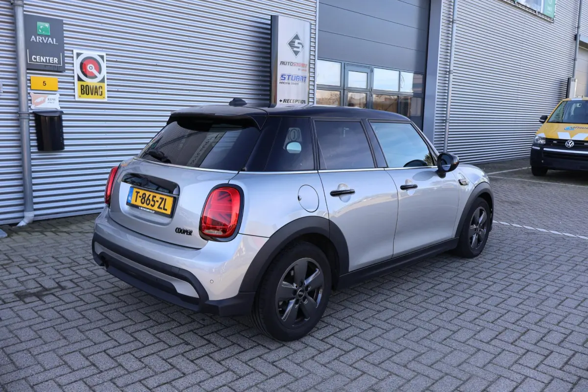 1.5 Cooper Camden Edition 1e Eigenaar | Volledig Onderh | NAP | BTW | Carplay | Navi | Cruise | DAB | Full Led | Start/Stop | Hill-Hold | PDC