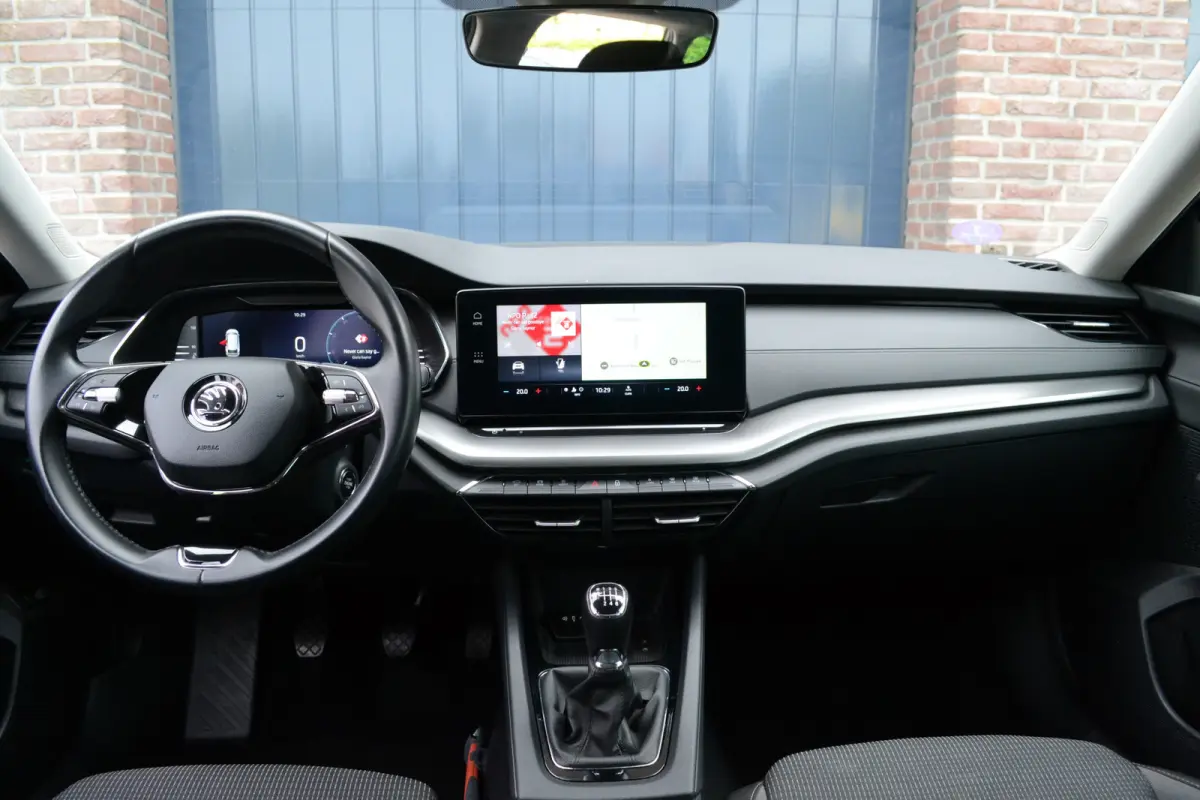 1.0 TSI Business Edition | Trekhaak | Virtual Cockpit | Parkeersensoren | Carplay/Android Auto