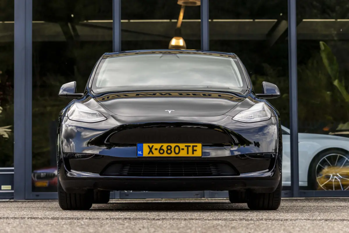 RWD 58 kWh SOH 93.9%