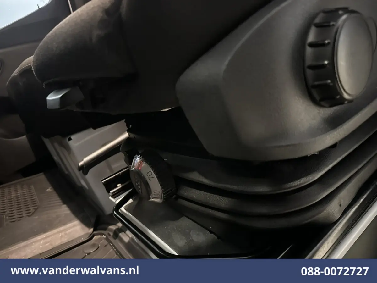 315 CDI 150pk L3H2 Euro6 Airco | Camera | Apple Carplay | Chauffeursstoel Android Auto, Parkeersensoren, 270 Graden Achterdeuren, Bijrijdersbank