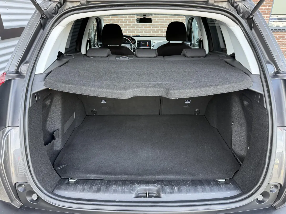 1.2 PureTech Blue Lion 2e Eigenaar|Navi|Airco|Carplay|D-riem vv in 2024|Cruise|N.A.P|APK tot 09-2027