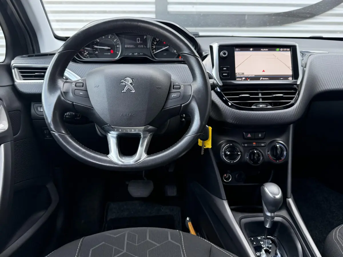 1.2 PureTech Blue Lion 2e Eigenaar|Navi|Airco|Carplay|D-riem vv in 2024|Cruise|N.A.P|APK tot 09-2027