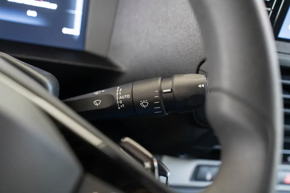 L3 75 kWh | SOH 97% | Camera | Laadruimtepakket | Apple Carplay & Android Auto | Buitenspiegels el. inklapbaar | Lichtmetalen velgen |
