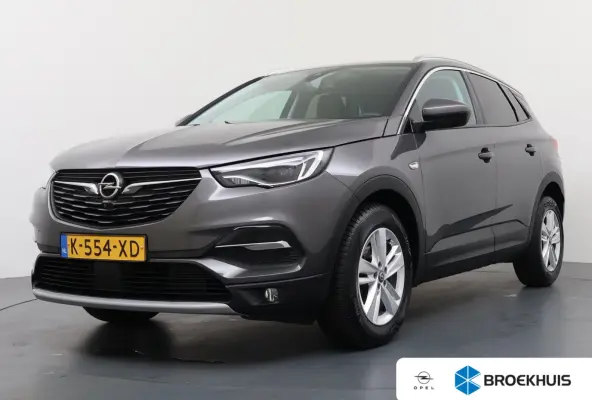 1.2 Turbo Business Elegance / Navigatie / 360 Camera / Parkeersensoren / Carplay / LED / ECC / 17'' LMV