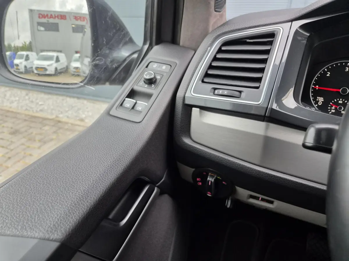 Bulli 2.0TDI L2H1 DC 4-Motion Leer