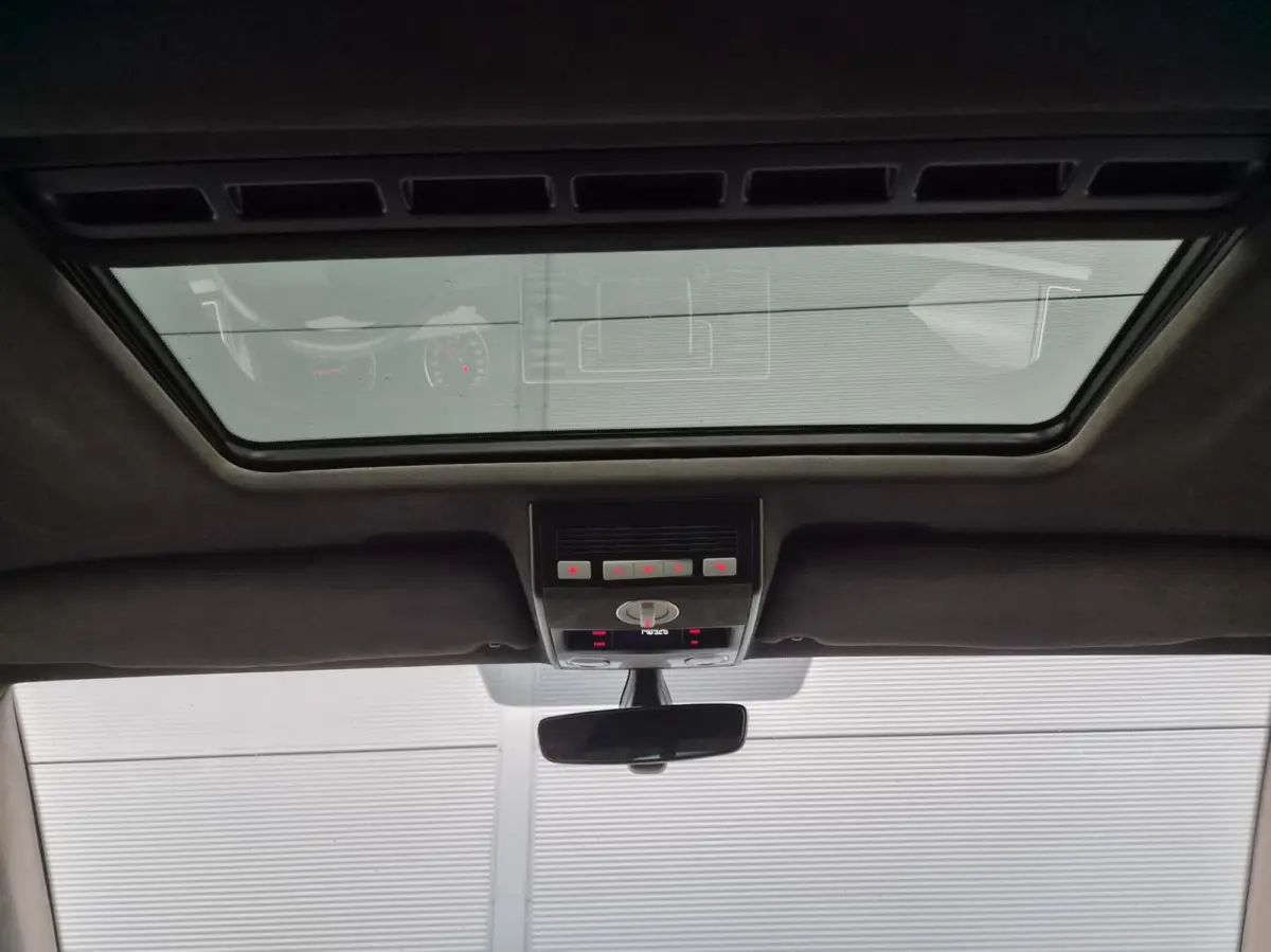 Bulli 2.0TDI L2H1 DC 4-Motion Leer