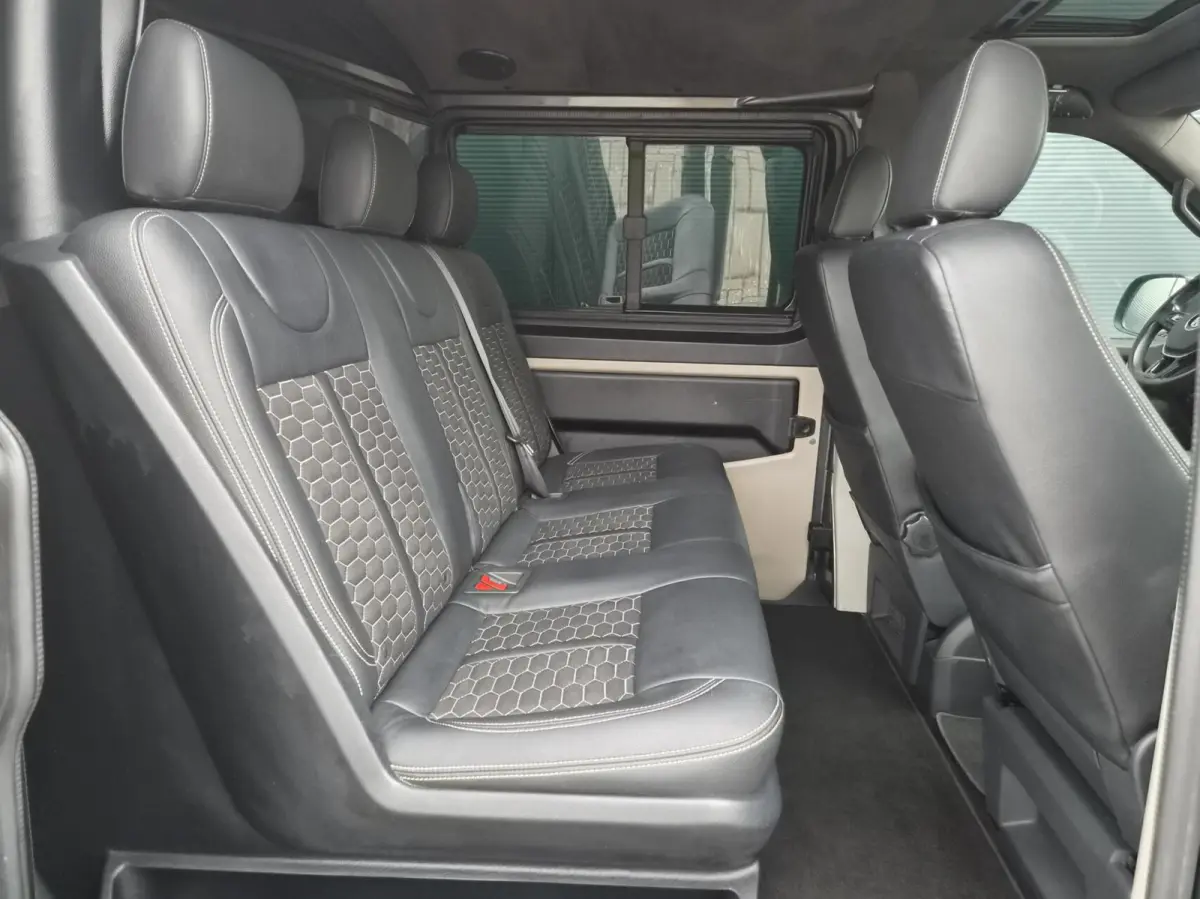 Bulli 2.0TDI L2H1 DC 4-Motion Leer
