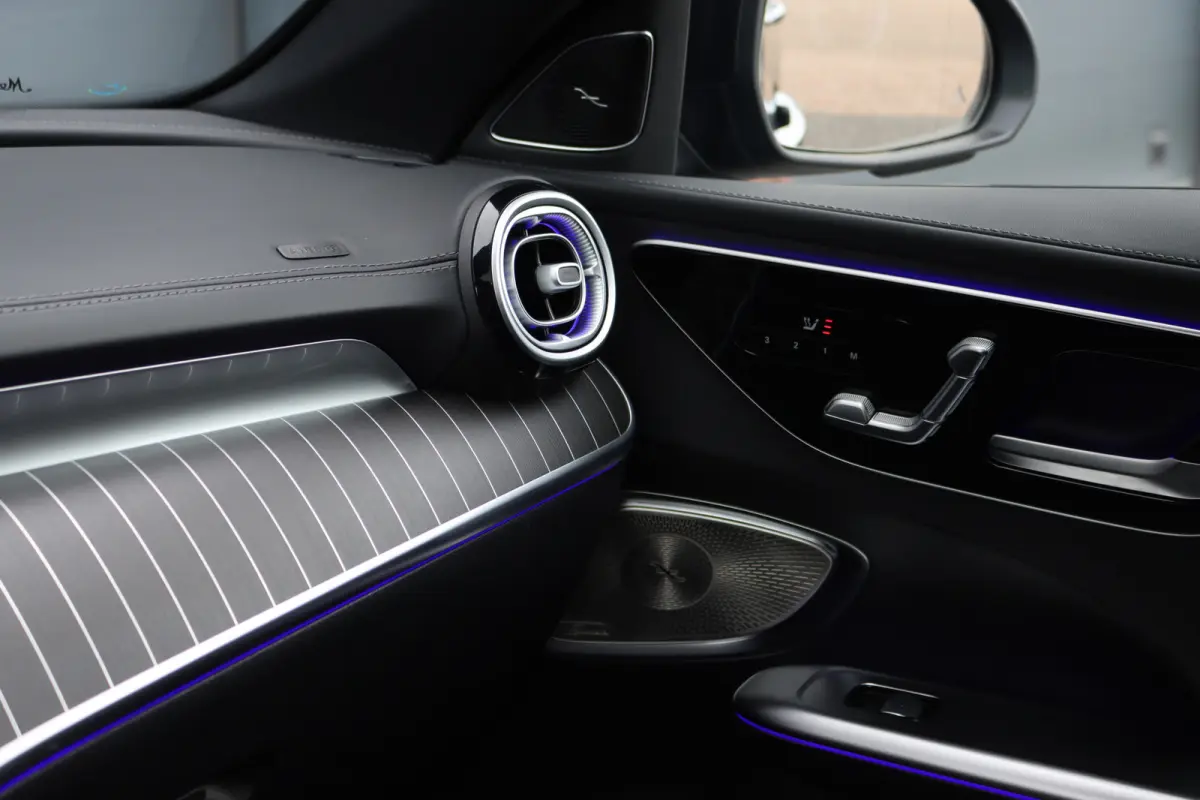 400 e 4MATIC AMG Line | Distronic+ | Panoramadak | Nappa Leder | Burmester | Memory | Digital Light | HUD | Verwarmd Stuurwiel | Keyless Go | Surround Camera |