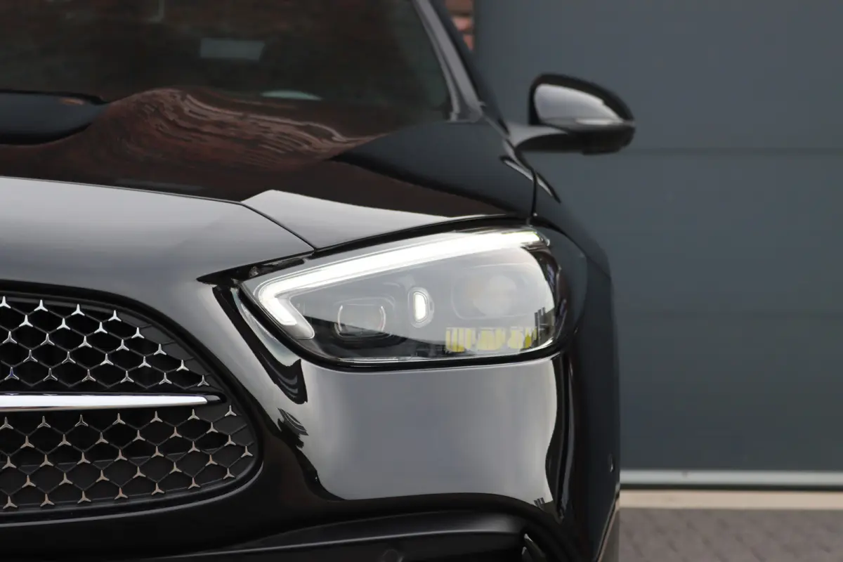 400 e 4MATIC AMG Line | Distronic+ | Panoramadak | Nappa Leder | Burmester | Memory | Digital Light | HUD | Verwarmd Stuurwiel | Keyless Go | Surround Camera |