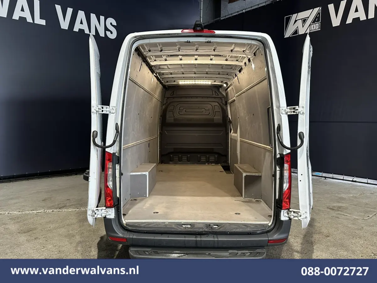 315 CDI 150pk L3H2 Euro6 Airco | Camera | Apple Carplay | Chauffeursstoel | Cruisecontrol Android Auto, Stoelverwarming, 270 Graden Achterdeuren, Bijrijdersbank