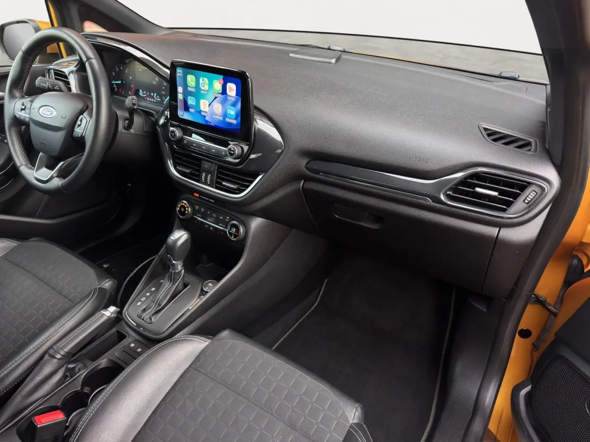 1.0 EcoBoost 100PK Automaat Active Leer Camera Dode-hoek