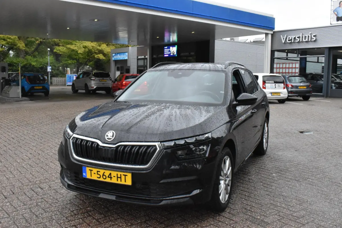 1.0 TSI Sport Business Automaat | 1e Eigenaar | Navi | Apple Carplay/Android Auto | BSM | 12 mnd BOVAG garantie | Whatsapp 06-53188999